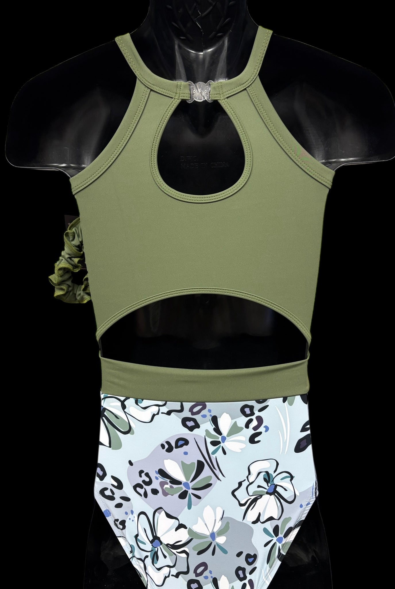 Elusive in Olive