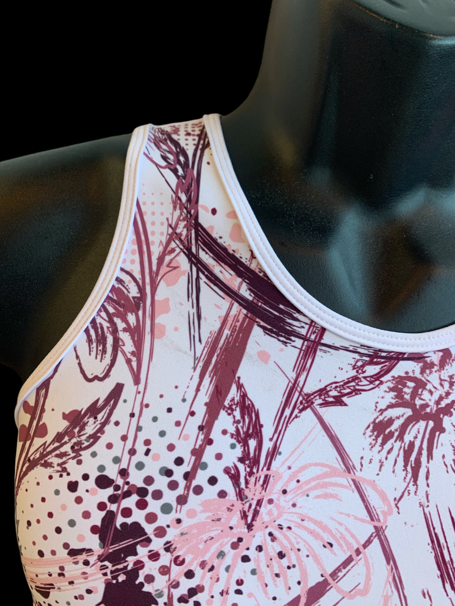 Daisy Disarray Maroon/Pink