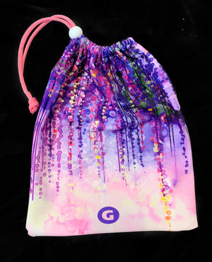 Wisteria Grip Bag